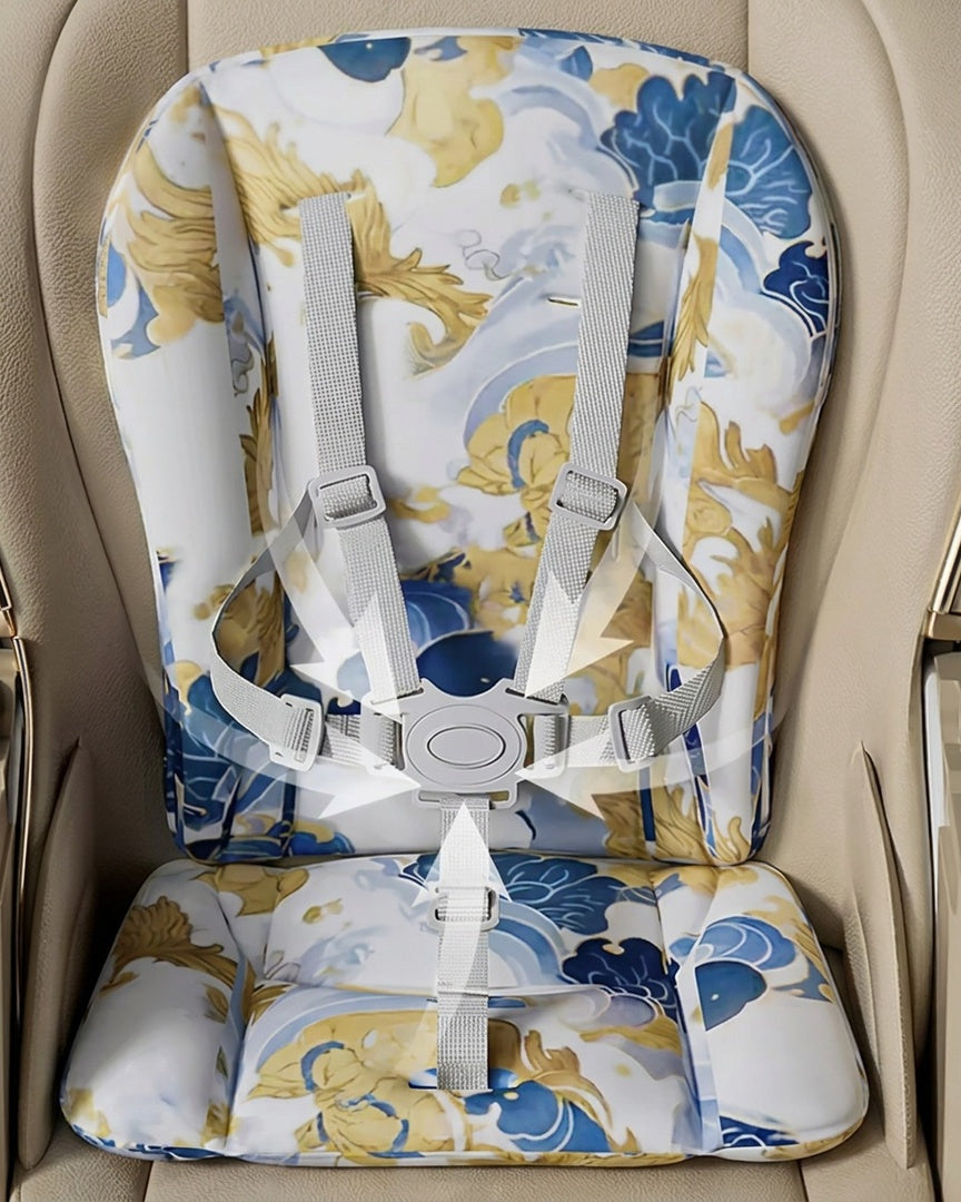 chaise haute bébé beige, vue de face